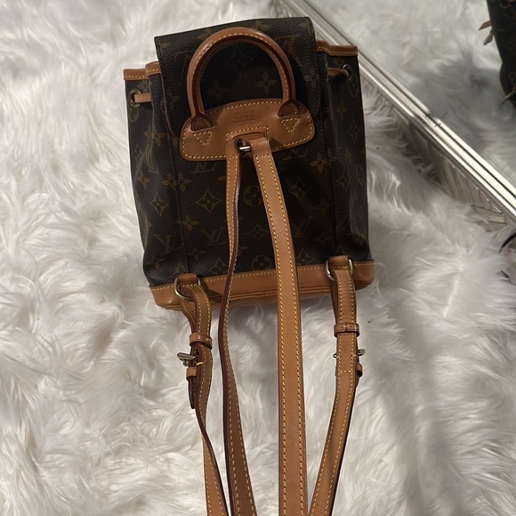 Louise Vuitton backpack pm main image 5